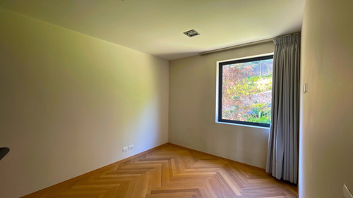 Moderna, Segura, Luminosa, Impecable