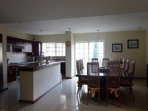 Imagen 5 de 14 de Residencia Amueblada En Jurica, Alberca, 3 Recs, Jardín Lujo