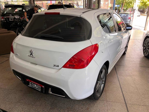 Imagen 6 de 10 de Peugeot 308 2013 1.6 Allure Nav 115cv
