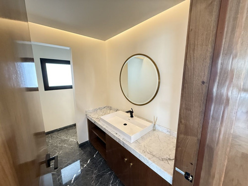 Casa En Venta A Estrenar En Fuentes De Las Lomas