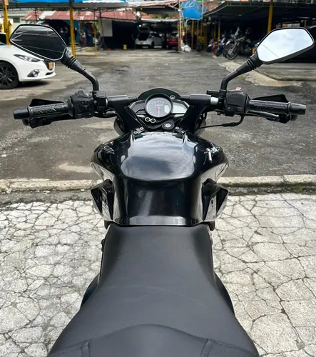 Pulsar Ns 200 Carburada, En Excelentes Condiciones.
