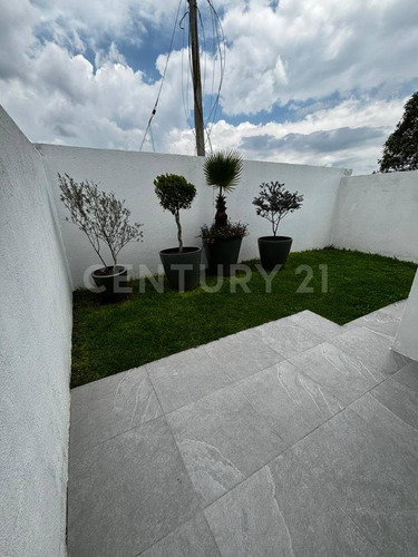Propiedad Residencial De Lujo En Ocoyoacac