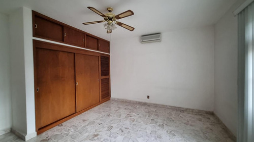 Residencia De Alta Plusvalía En El Corazón De Querétaro Con Uso De Suelo Mixto Inversión Garantiz...
