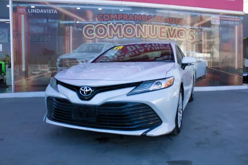 Toyota Camry 2.5 Xle Hybrid At