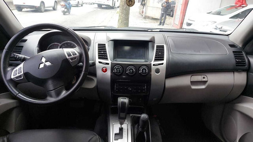 Imagem 5 de 15 de Mitsubishi Pajero Dakar 2015 3.5 Hpe Flex Aut. 5p