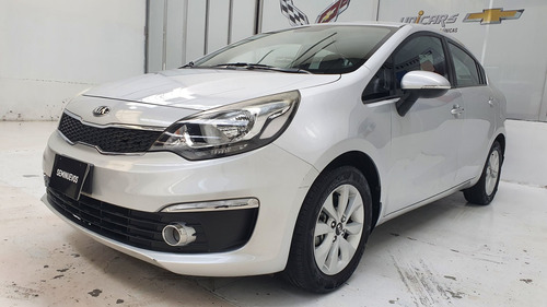 Imagen 3 de 15 de Kia Rio 2017 1.6 Sedan Ex Mt