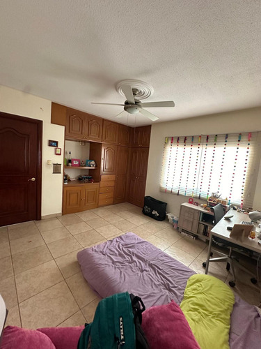Casa En Condominio En Venta En Claustros Del Sur, Querétaro, Querétaro