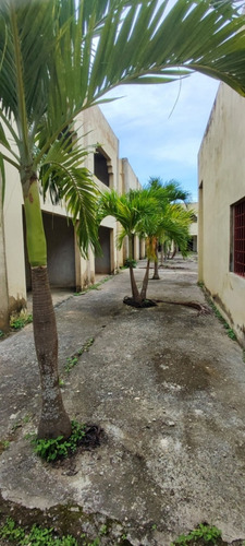 Imagen 10 de 17 de Terreno Con Estructura Para Complejo Habitacional Recreacional 80% Terminado