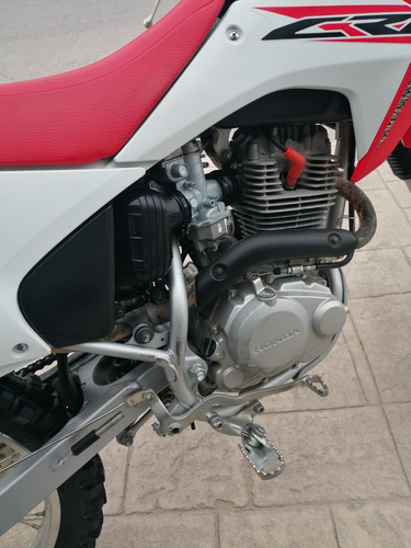 Imagen 6 de 11 de Honda Crf 230 Año 2019