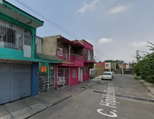 Casa En Remate Bancario En Tlaquepaque Jalisco Jp/