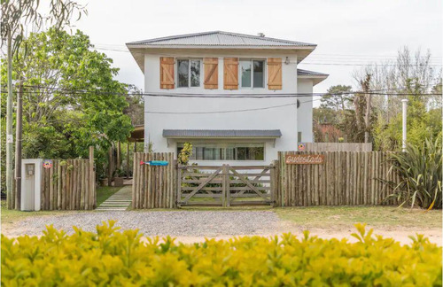 Casa Céntrica En La Barra