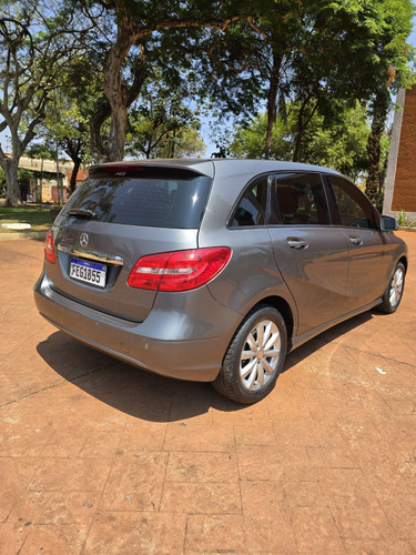Mercedes-Benz Classe B 1.6 Turbo 5p
