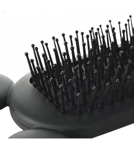 Imagen 4 de 5 de Cepillo De Cabello Mickey Mouse Importado