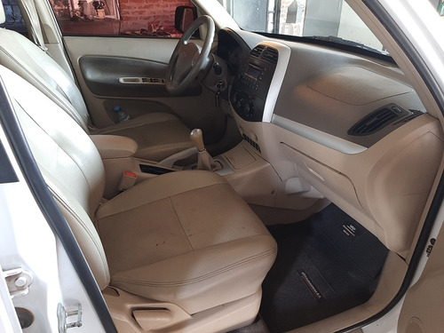 Imagen 7 de 15 de Chery Tiggo 2.0 F2 Luxury 4x4 138cv 2013