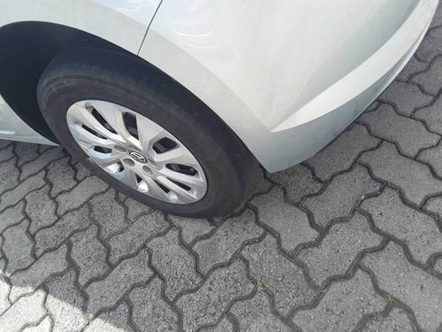 Imagem 11 de 15 de Volkswagen Polo 1.0 Mpi Total Flex Manual
