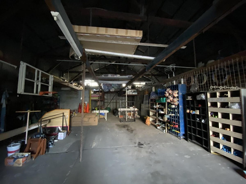 Imagen 10 de 30 de Excelente Establecimiento Industrial Con 3.600m2