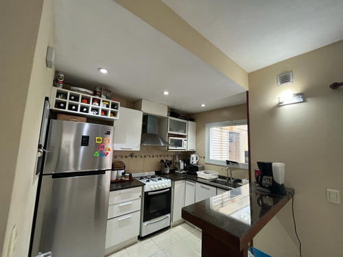 Venta De Triplex Ubicado En Complejo Tridente Pinamar