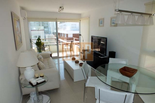 En Peninsula Departamento- Ref: 4089