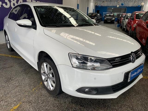 Jetta 2.0 Automático - Montes Car