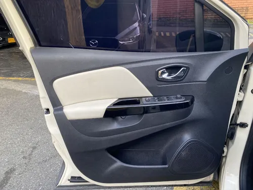 Renault Captur 2.0 Intens At 2018