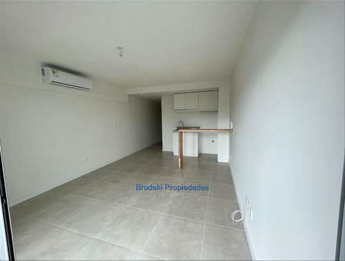 Imagen 3 de 8 de Venta De Monoambiente En Pocitos Con Renta Cw168971