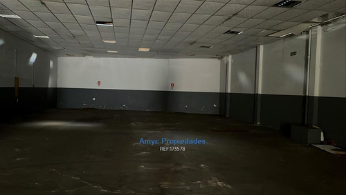 Imagen 7 de 14 de A Mts 3 Cruces, Impecable 2 Depositos ,logistica, Oficinas