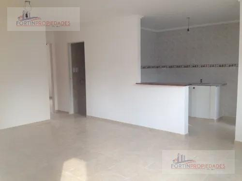 Imagen 3 de 10 de Departamento - La Plata