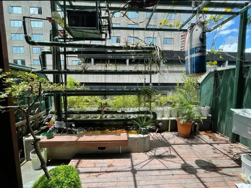 Oficina Remodelada Minimalista