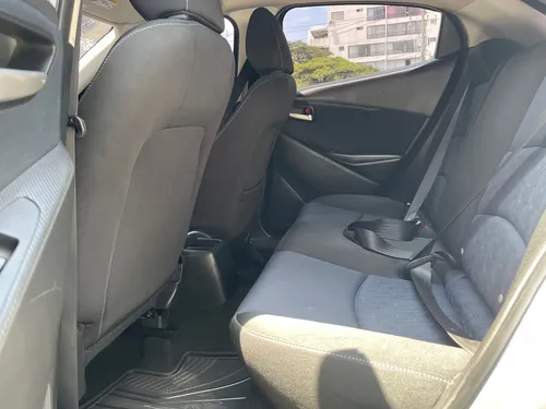 Mazda 2 Touring Mt
