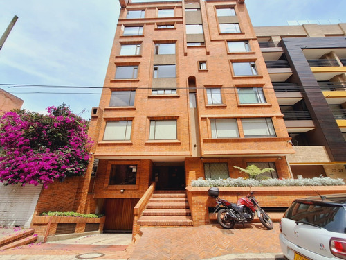 Apartamento Amoblado Para Arriendo En Rosales (5234).