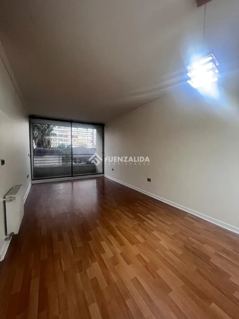 Imagen 2 de 8 de Departamento En Arriendo De 2 Dorm. En La Florida