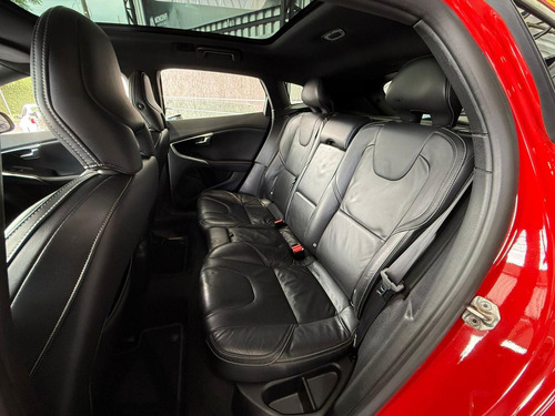 Volvo V40 2.0 T5 R Design Turbo 4p Aut