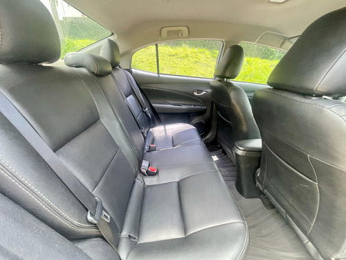 Toyota Yaris Sedán 1.5 Xl 16v Cvt 4p