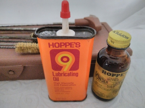 Imagem 2 de 8 de Estojo C/ Óleos Lubrificantes E Escovas Marca Hoppe's Antigo