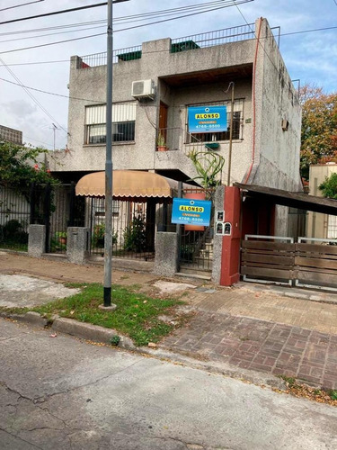 Imagen 3 de 18 de Departamento Tipo Casa 4 Ambientes