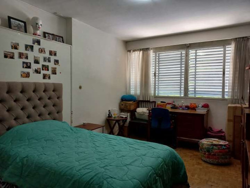 Imagen 9 de 12 de Venta Apartamento De Categoría 4 Dormitorios En Pocitos
