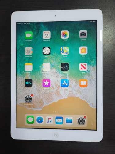 Apple iPad Air Con Cargador Color Plata Como Nueva