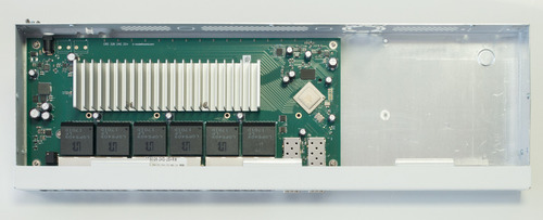 Switch MikroTik CRS326-24G-2S+RM