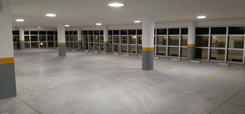 Cochera En Venta En Rosario En Zona De Tribunales