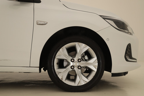 Chevrolet Onix plus 1.0 Turbo Premier At