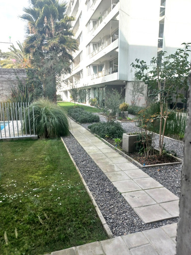 Departamento Amoblado, Excelente Ubicación De Providencia