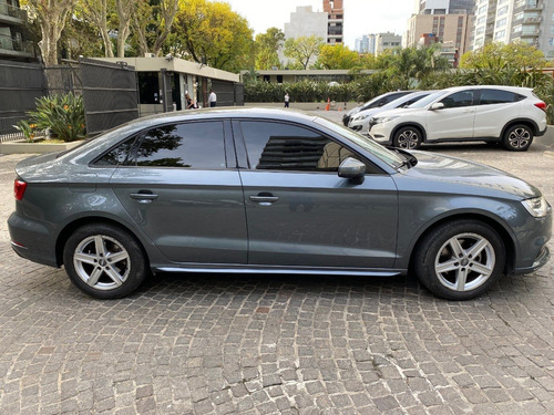 Audi 3