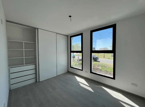 Imagen 10 de 14 de Venta Pilar Del Este Santa Elena