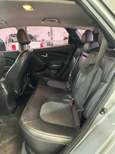 Imagen 12 de 21 de Hyundai Tucson 2.0 Gls 4x4 At Nd