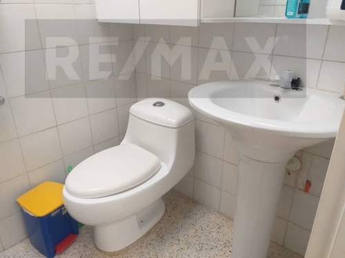 Imagen 5 de 9 de Consultorio En Venta En La Viña, Valencia Carabobo