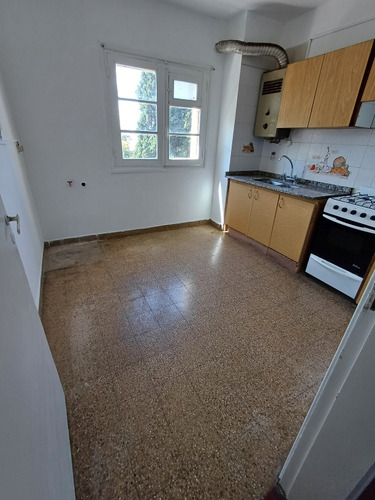 Departamento Alquiler 2 Dormitorios Cochera Balcón Bº Alto Gral Paz