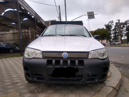 Imagen 8 de 13 de Fiat Strada 2005 1.8 Adventure