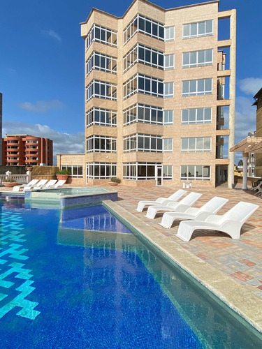 Conjunto Residencial La Caracola Tucacas