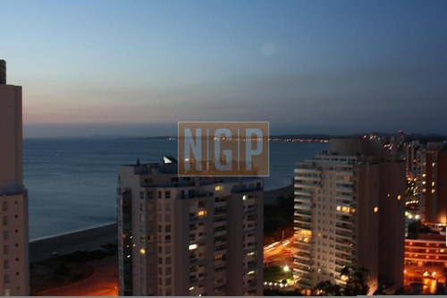 Apto En Mansa-ref:7315