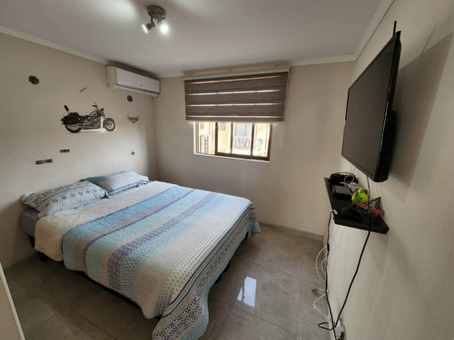 Imagen 19 de 25 de Hermosa Casa Remodelada - 143mts2. 3d + 3b. 2 Pisos. Terraza